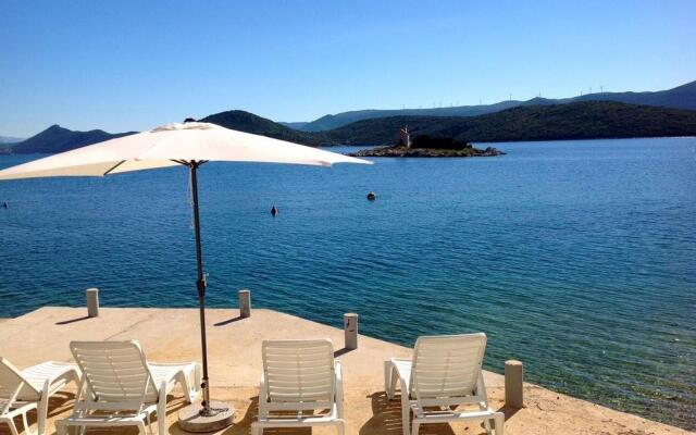 At the sea - 5 M From the Beach - A4