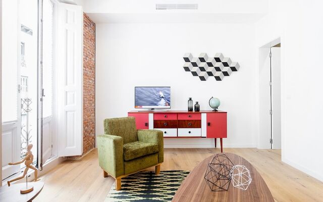 Malasaña Apartments By Flatsweethome