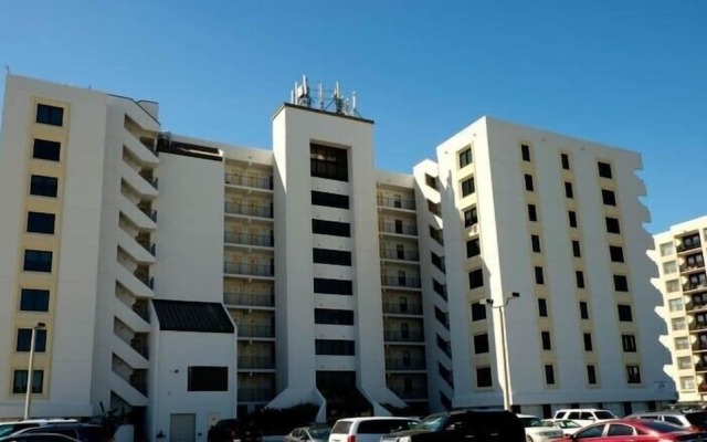 Island Winds West by ALBVR