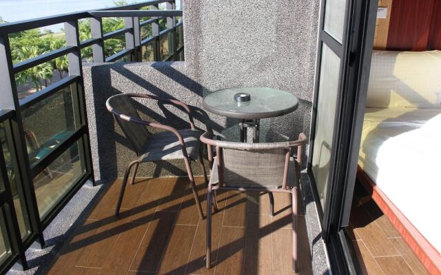 Lu Fang View Guest House