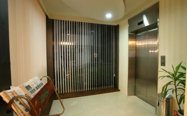 King Town Hotel