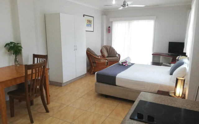 Moana Sands Beachfront Villas