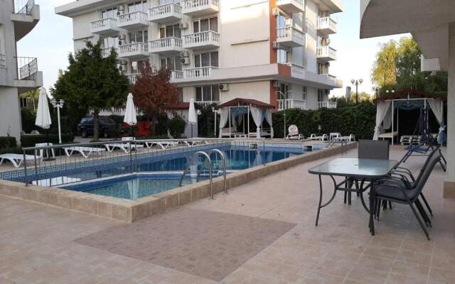 Azuro Aparthotel Sunny Beach