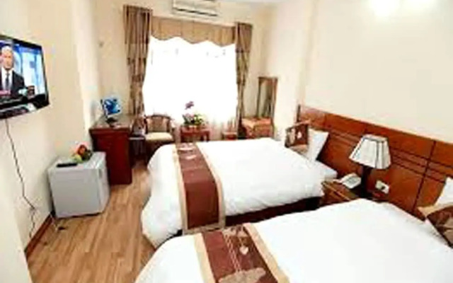 Sunflower Hotel & Travel