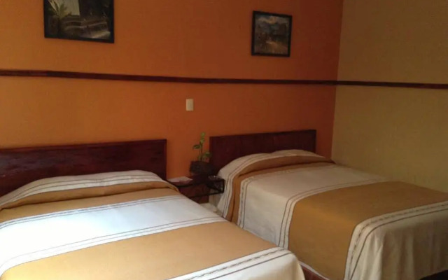 Hotel Hostal Los Faroles