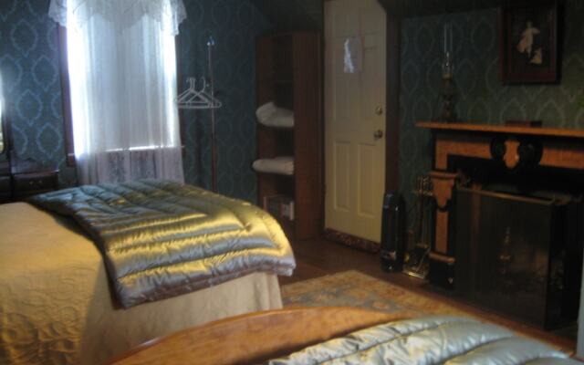 The Gambier House Bed and Breakfast