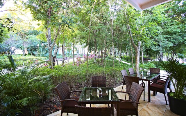 Bahia Principe Vacation Rentals - Quetzal Two-Bedroom Apts