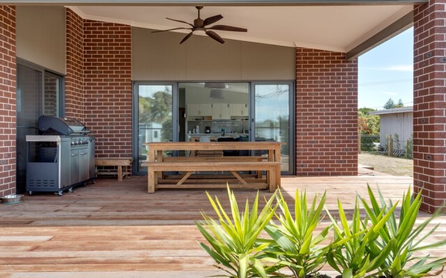 Diamond Bay Beach House