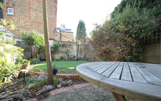 SW4 Apartment Clapham Common