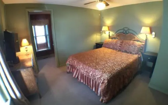 Beaver Town Lodge
