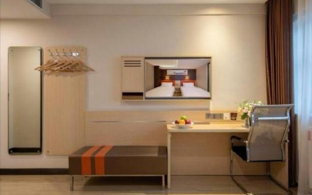 7 Days Premium Jinan Yaoqiang International Airport