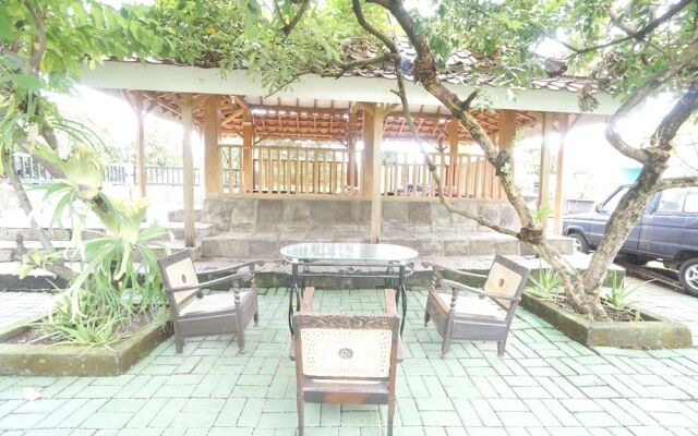Hotel O Kencana Homestay Syariah Near Masjid AL-BAROKAH Kanyuran