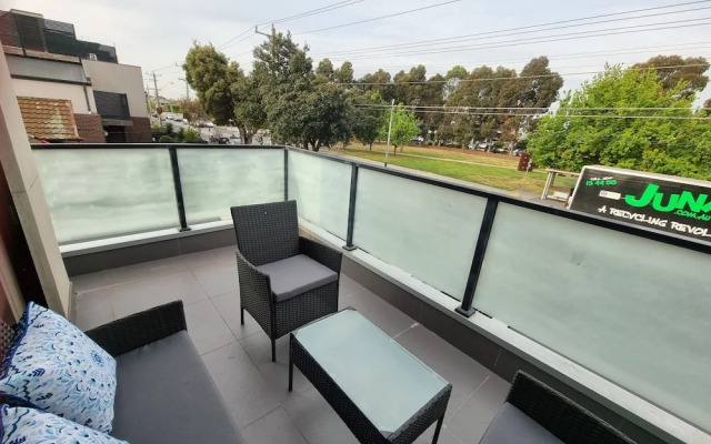 Rosie Townhouse at Gordon - Prime Location