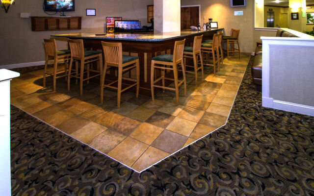 Best Western Premier Airport/Expo Center Hotel