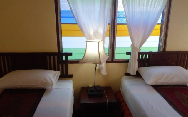 Golden Triangle Palace