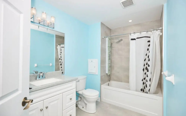 Canadian Grand Executive Villa