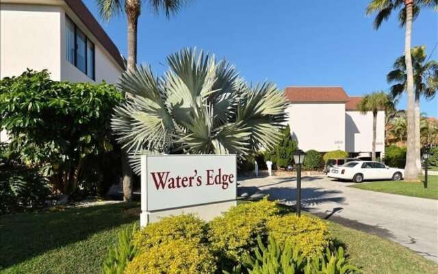 Waters Edge 205S 1 Bedroom Condo
