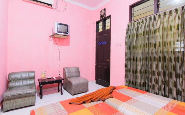 Hotel Halim Perdana – Guest Rooms – Medan