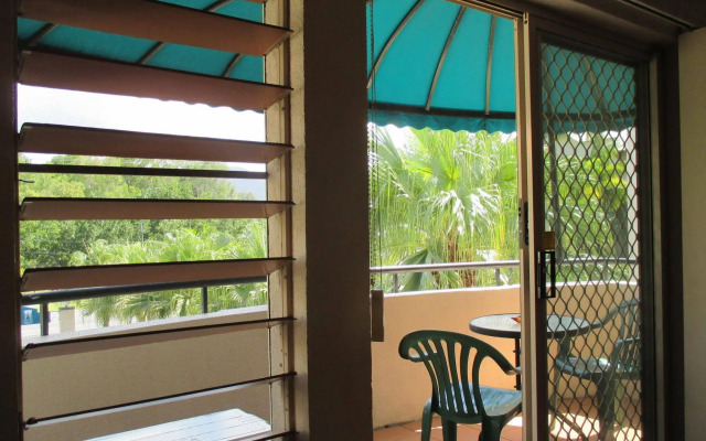 Royal Palm Villas Cairns