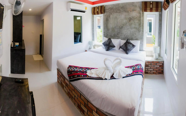 Popular Lanta Resort