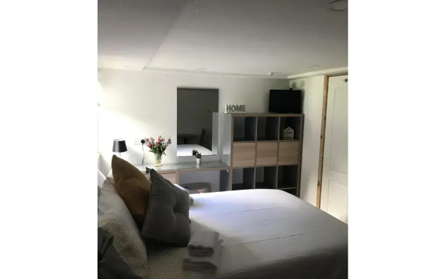 Barton Gate Farm Guesthouse