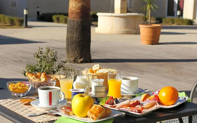 Les Jasses De Camargue