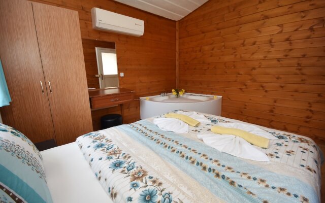 Villa Sezar by Helaltatilvillari