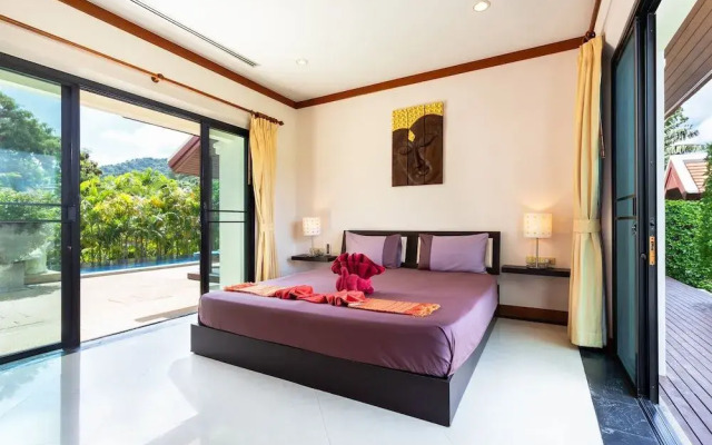 Boutique 3BR Pool Villa Bianca NaiHarn