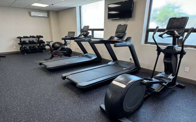 La Quinta Inn & Suites by Wyndham New Haven