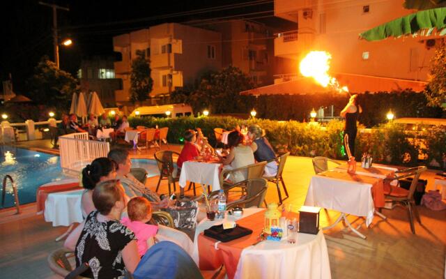 Blue Palace Hotel & Family