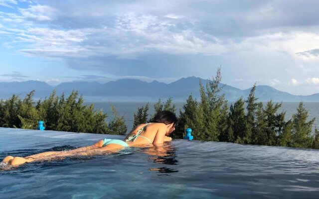 Santori Hotel Danang Bay
