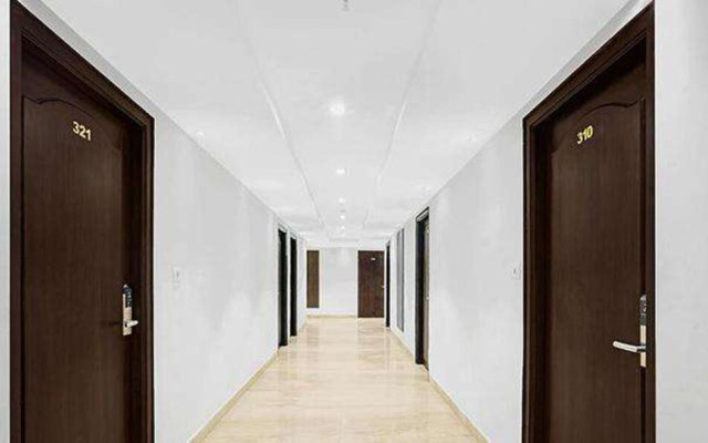Fabhotel Madhuvan Grand
