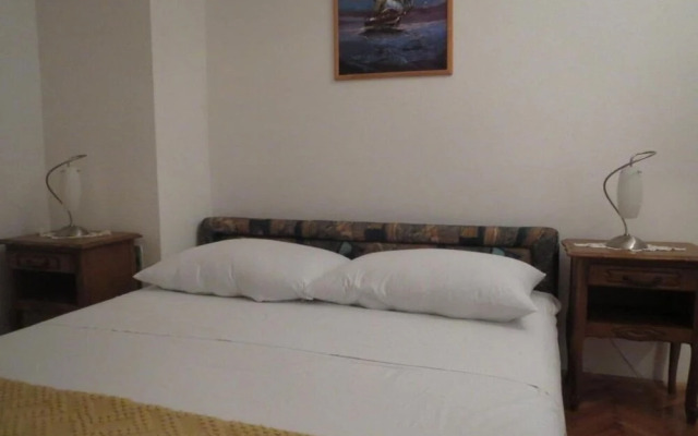 Ena - Near Marina "kornati" - A2