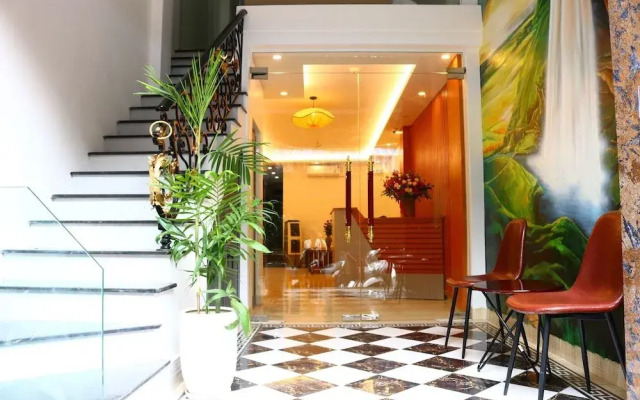 Hanoi La Cascada House & Travel