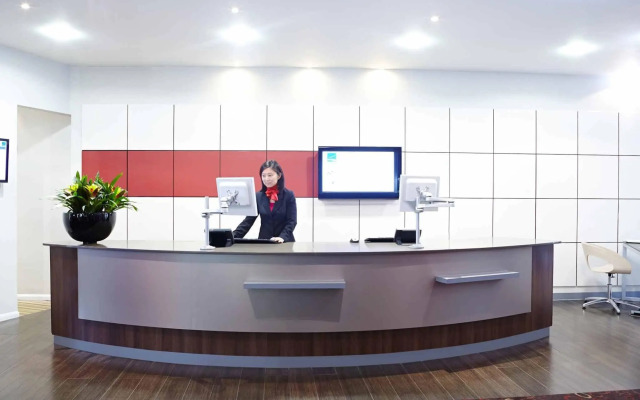 Novotel Newcastle Airport