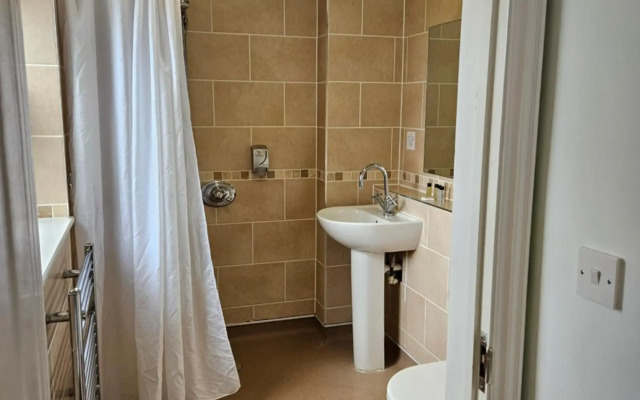Marsh Farm Hotel