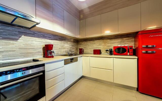 Apartment Chic by Landev