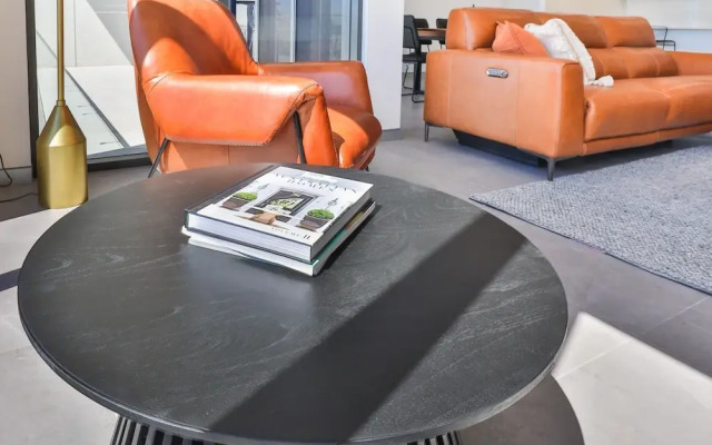 Indulge Apartments City View Penthouses
