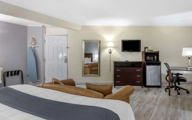 Econo Lodge Conway