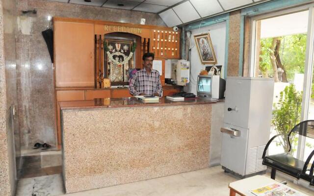 Hotel New Aiswarya