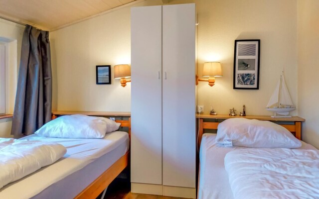 Amazing Home in Oostduinkerke With Wifi and 3 Bedrooms