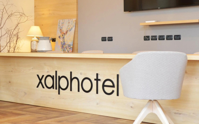 X Alp Hotel