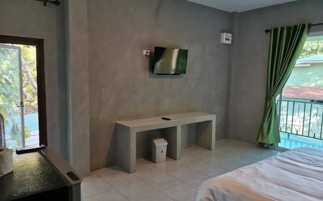 Terminal 1 cafe and resort