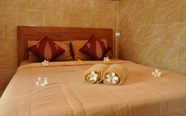 Mira Family Homestay