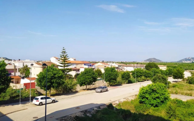 Apartamento en sol, Ador