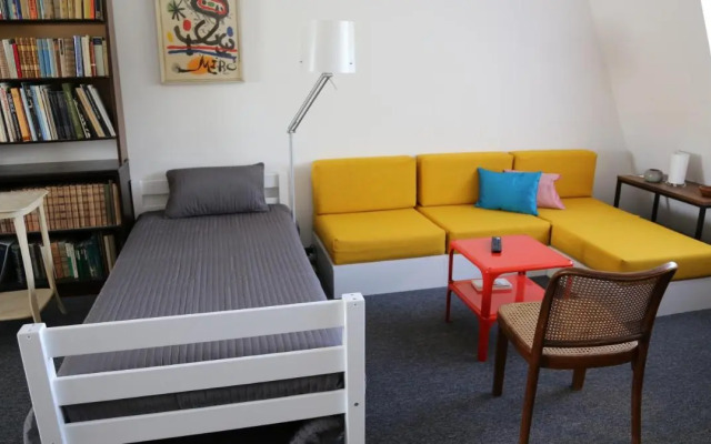 Gem of Midcentury Design