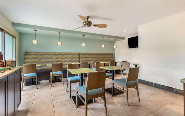 Best Western Plus Monterey Inn