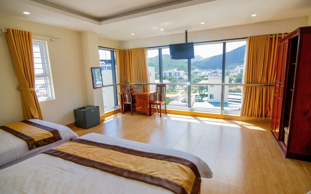 Green Hotel Quy Nhơn - Hostel