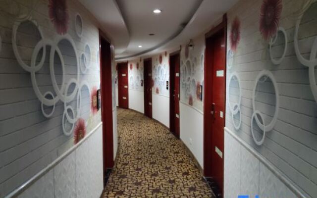 Shanghai Xingui Home Hotel (Qingpu Xincheng Subway Station)