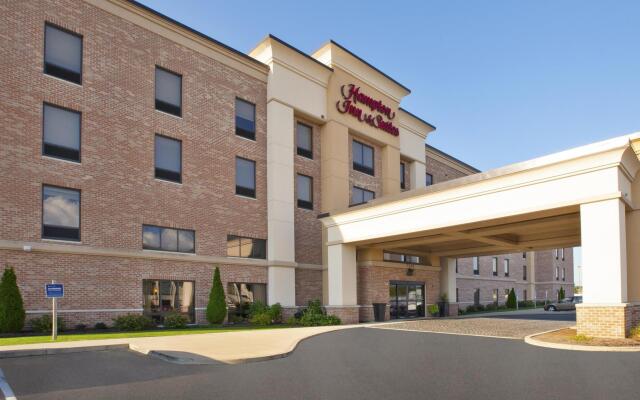 Hampton Inn & Suites Elyria